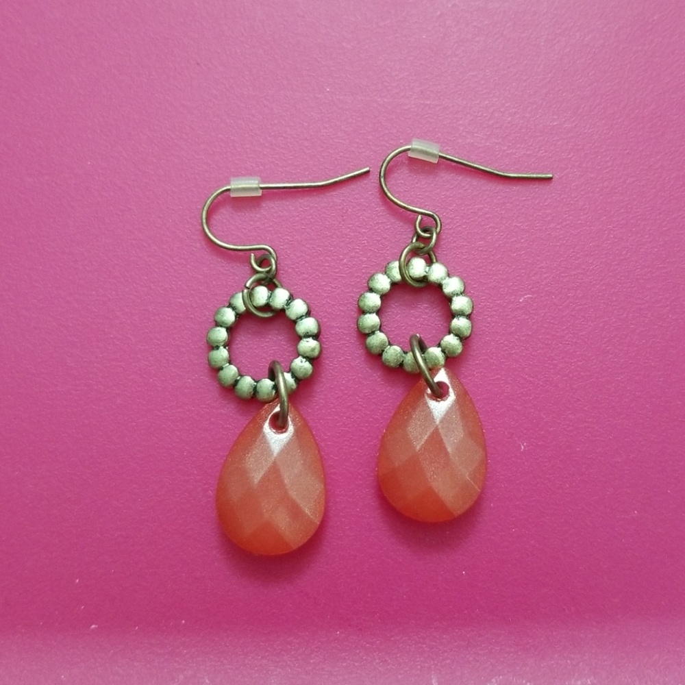 Pending Sale Dangling earrings!